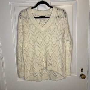 American Eagle Jegging Fit Off White Sweater XS